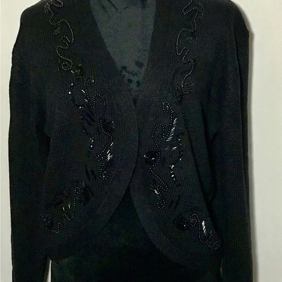 Women’s Black sweater by One Two One .. size medium - Picture 1 of 4